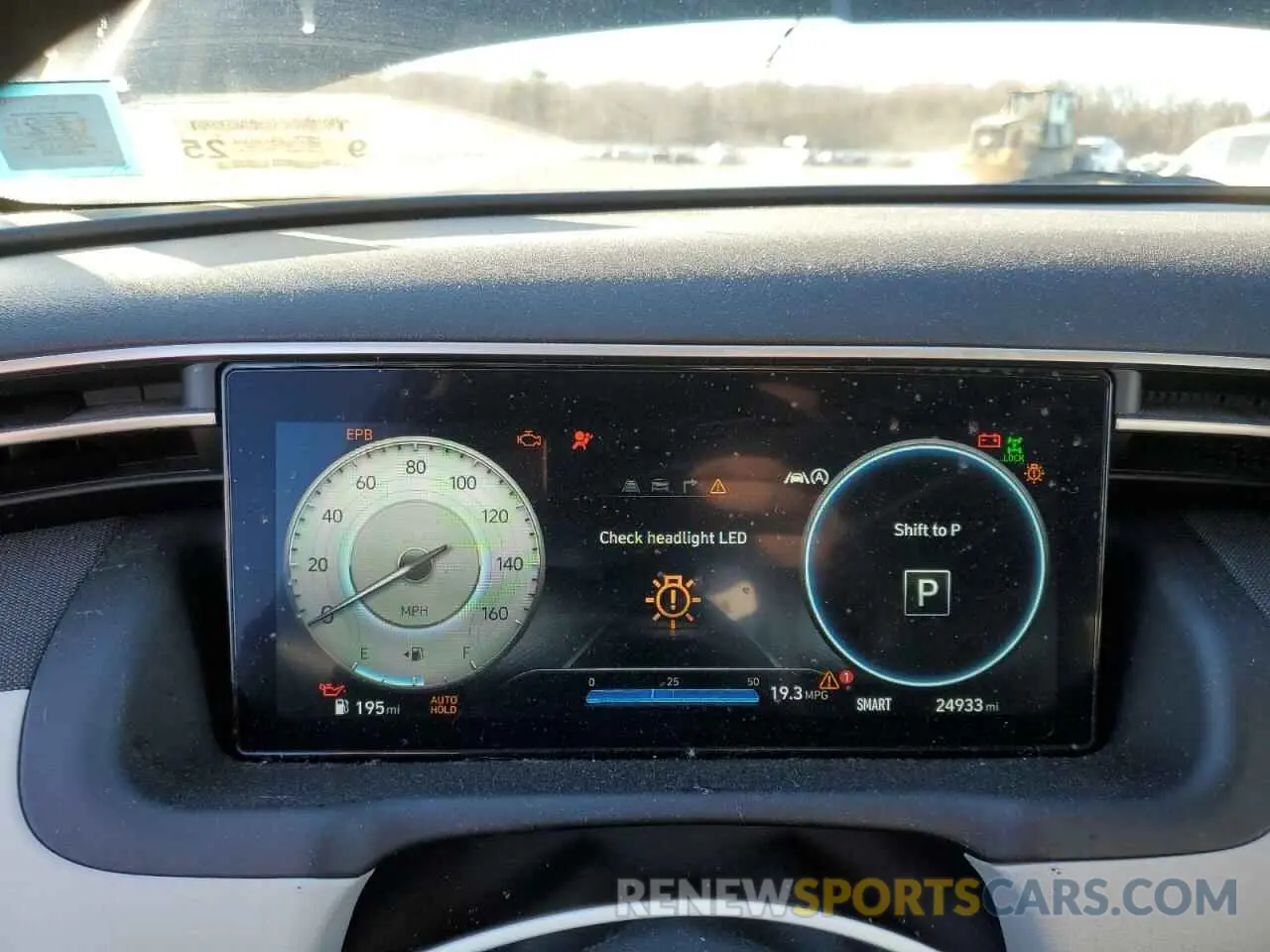 9 fotografías del automóvil dañado 5NMJFCDE5RH311589 HYUNDAI TUCSON 2024