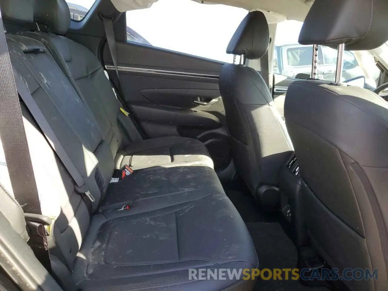 11 fotografías del automóvil dañado 5NMJFCDE7RH431071 HYUNDAI TUCSON 2024