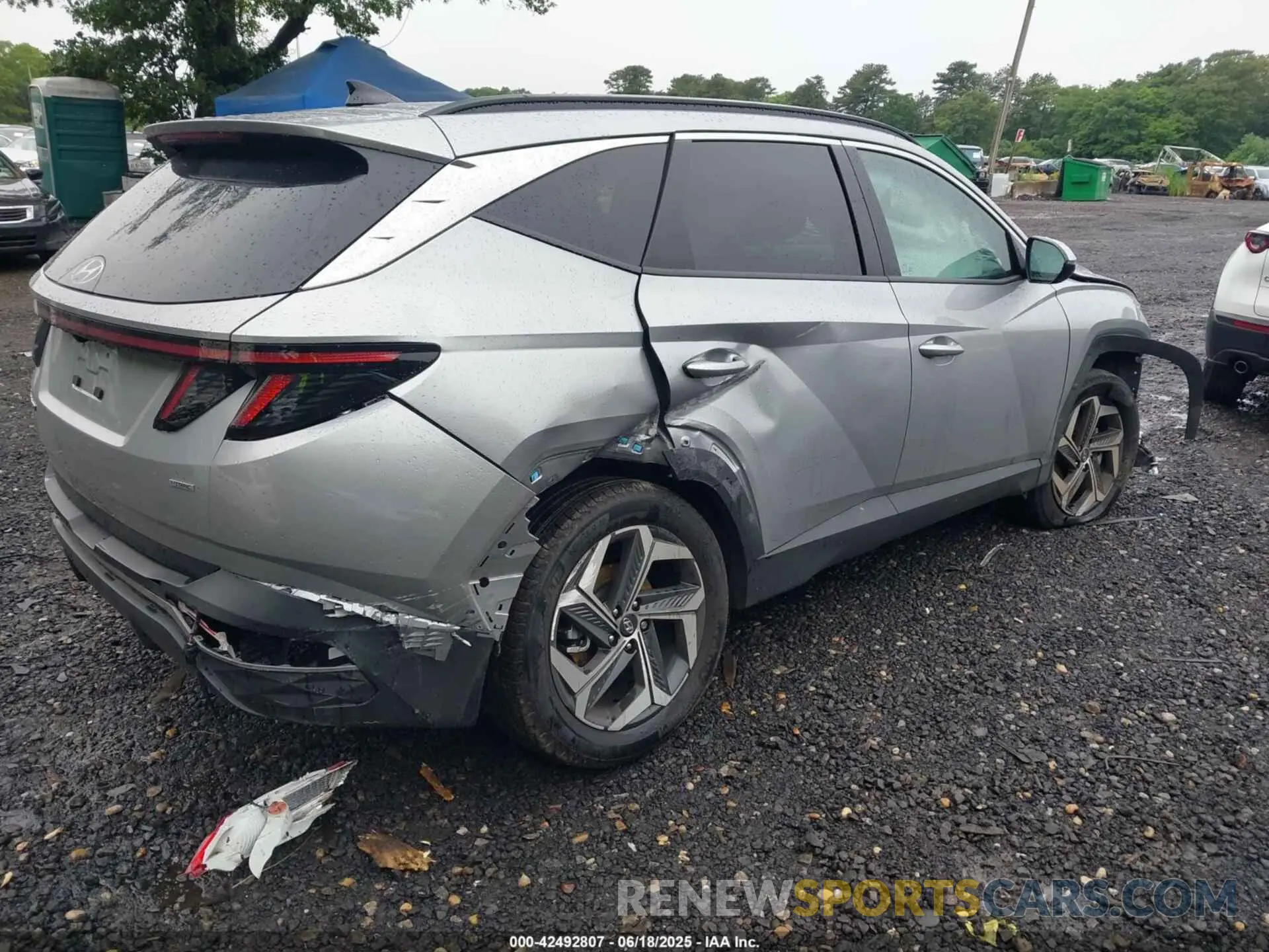 4 fotografías del automóvil dañado 5NMJFCDE8RH389669 HYUNDAI TUCSON 2024