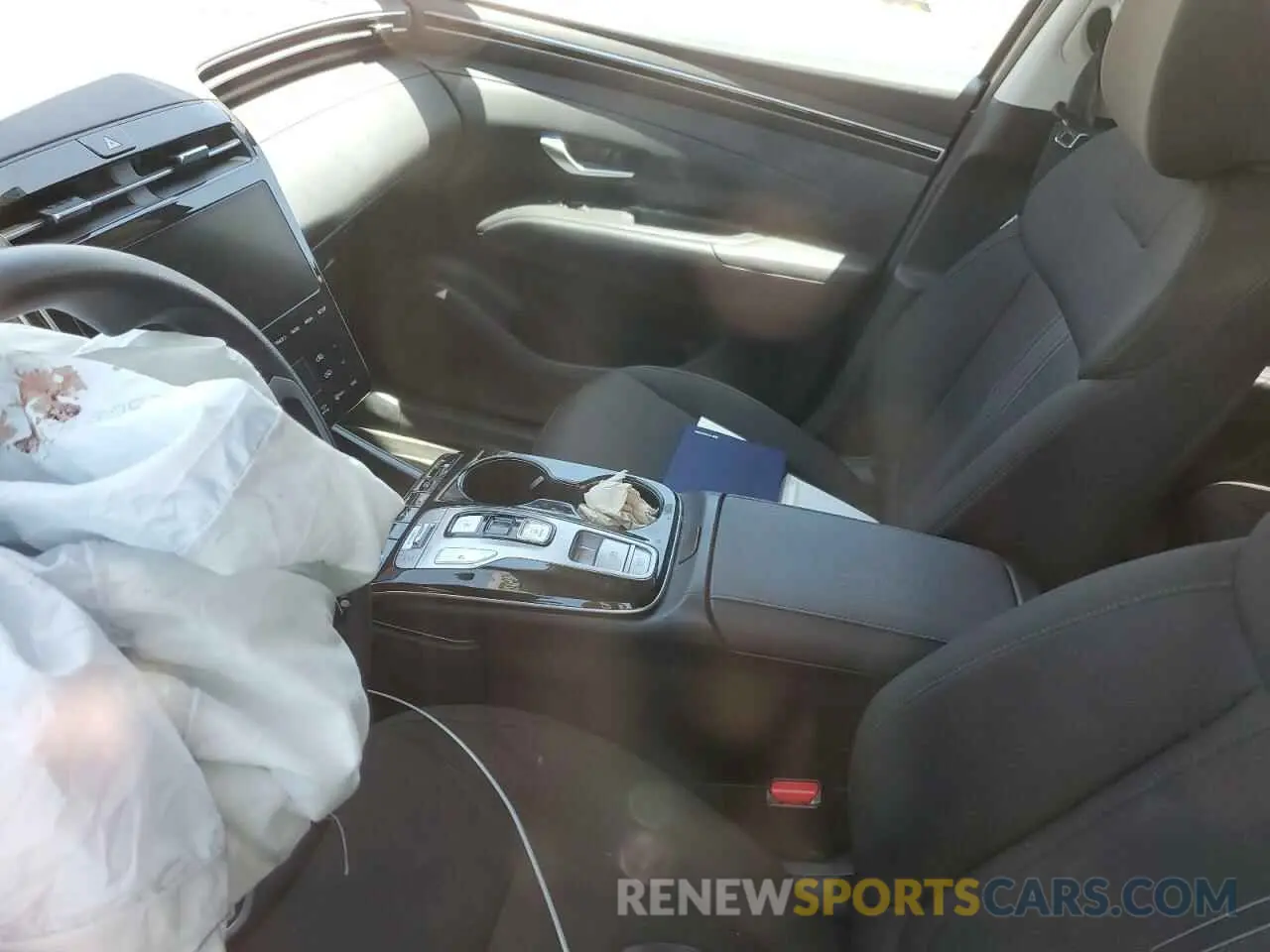 8 fotografías del automóvil dañado KM8JBCD11RU178469 HYUNDAI TUCSON 2024