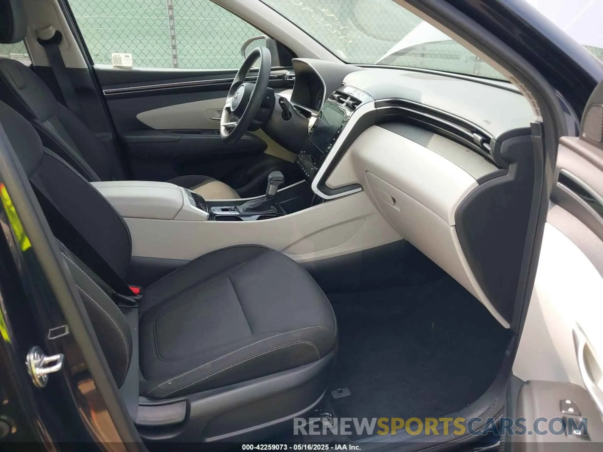 5 fotografías del automóvil dañado KM8JBCDE0RU336450 HYUNDAI TUCSON 2024