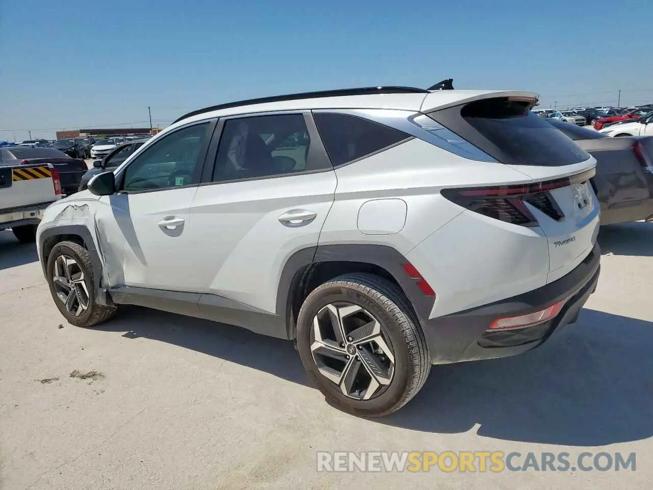 2 fotografías del automóvil dañado KM8JCCD11RU205196 HYUNDAI TUCSON 2024
