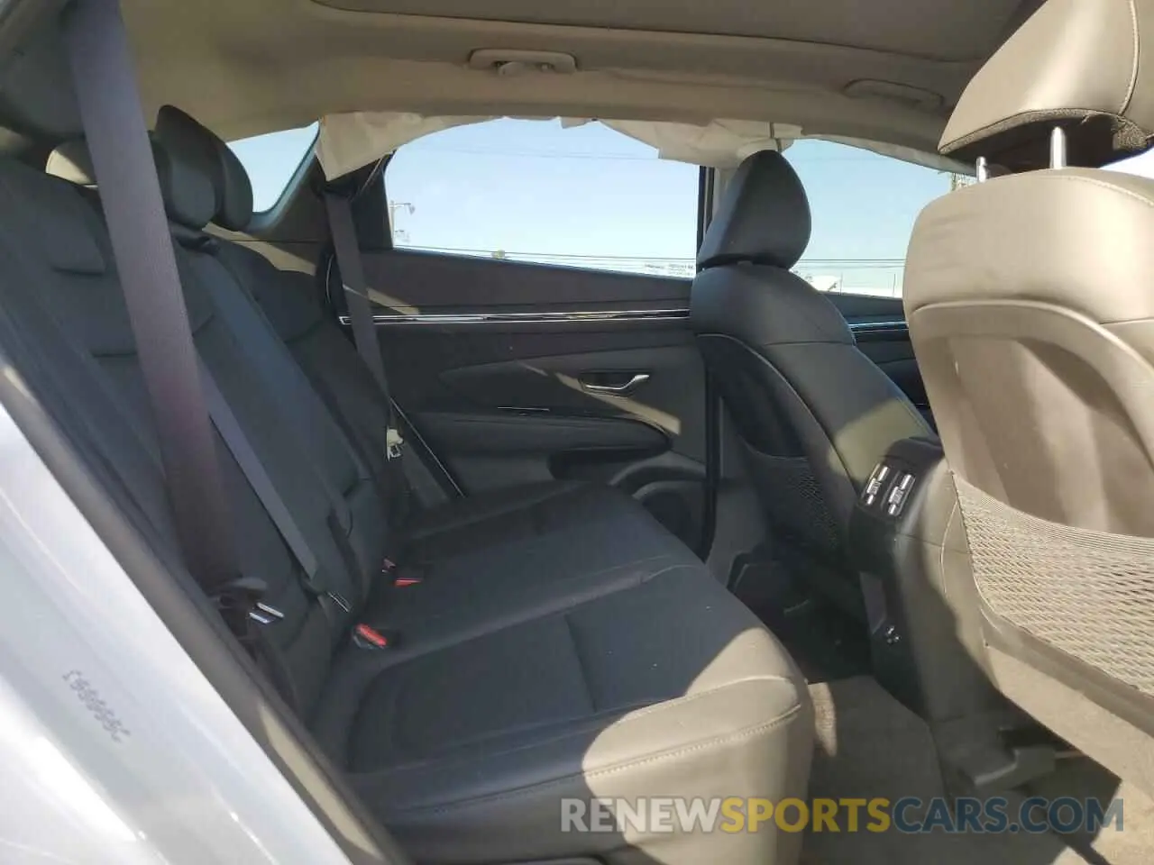 11 fotografías del automóvil dañado KM8JCCD15RU214841 HYUNDAI TUCSON 2024