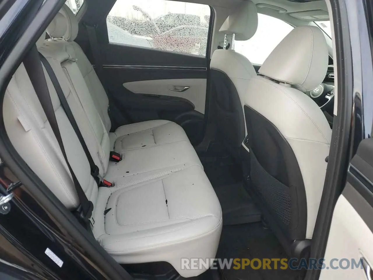 10 fotografías del automóvil dañado KM8JECD17RU232798 HYUNDAI TUCSON 2024