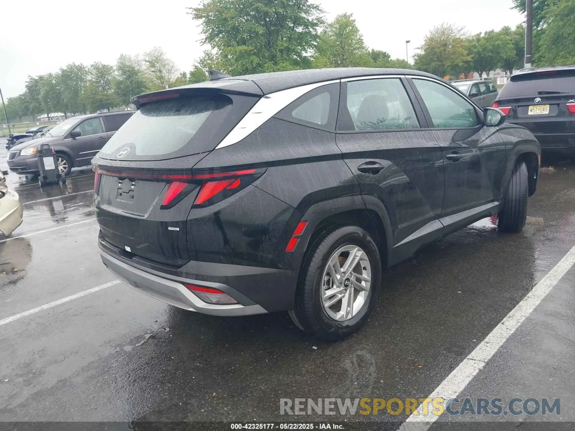 4 fotografías del automóvil dañado 3KMJACDE4SE010434 HYUNDAI TUCSON 2025