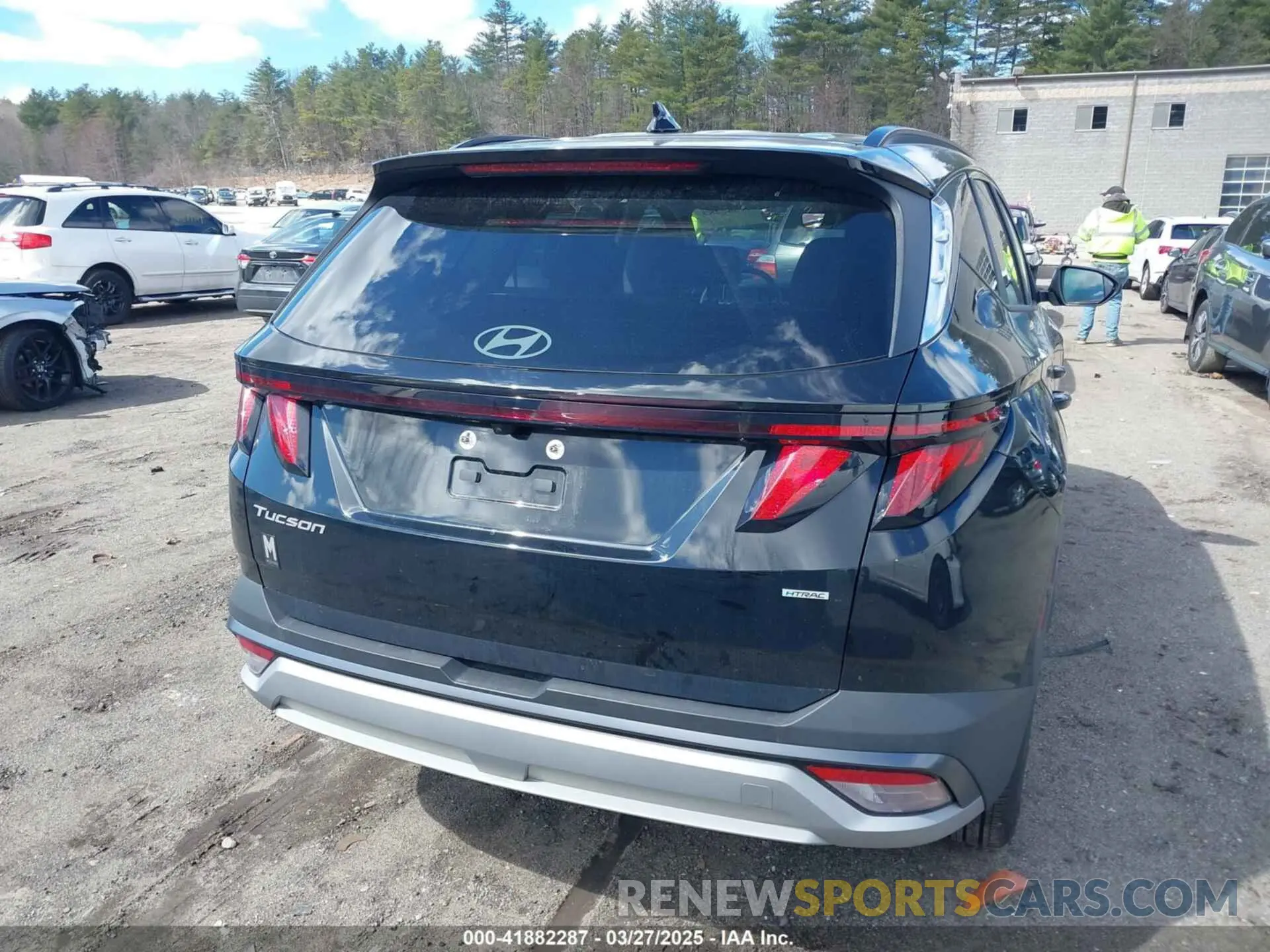 16 fotografías del automóvil dañado 3KMJBCDE1SE002692 HYUNDAI TUCSON 2025