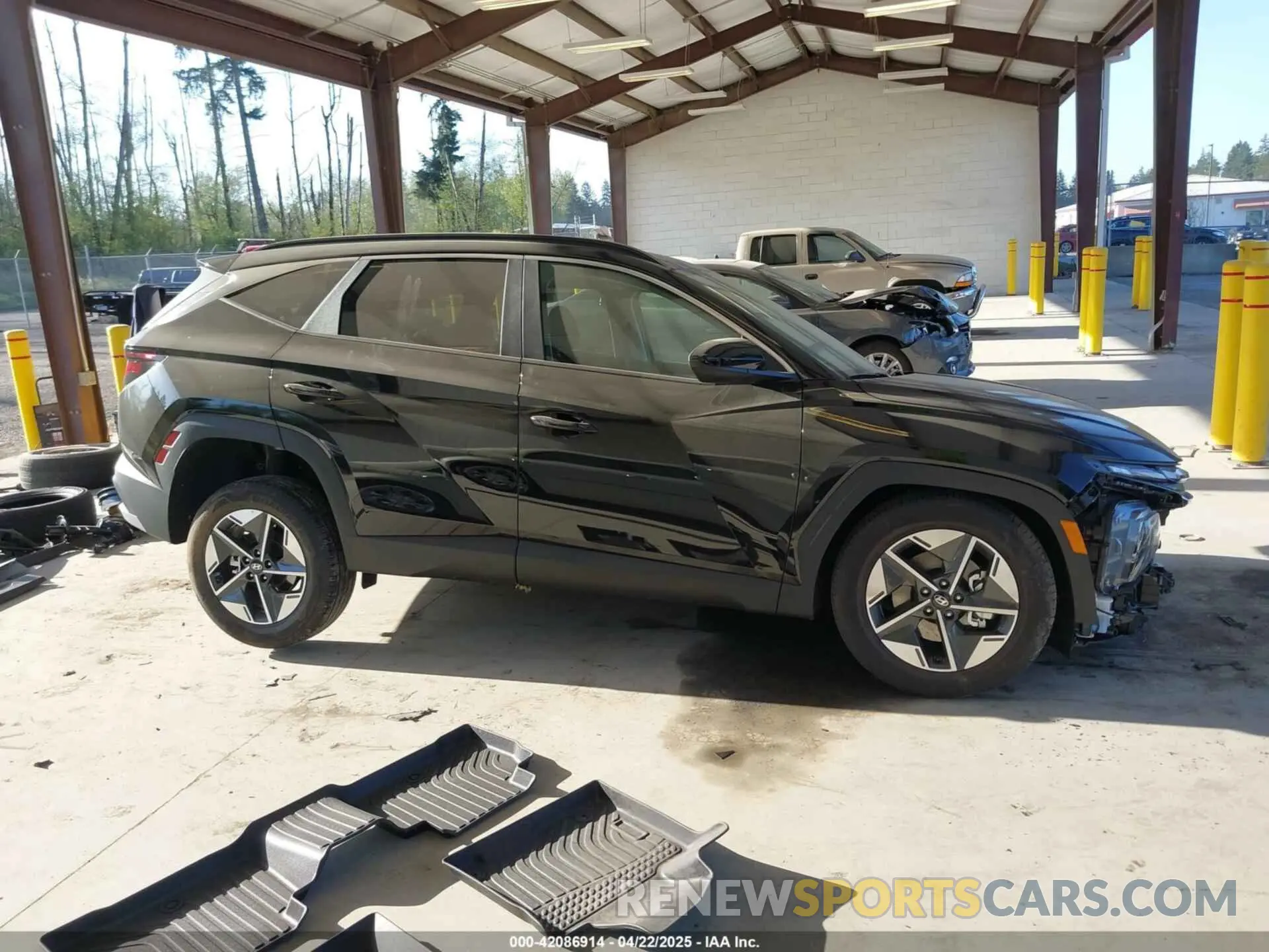 14 fotografías del automóvil dañado 3KMJBCDE2SE004676 HYUNDAI TUCSON 2025