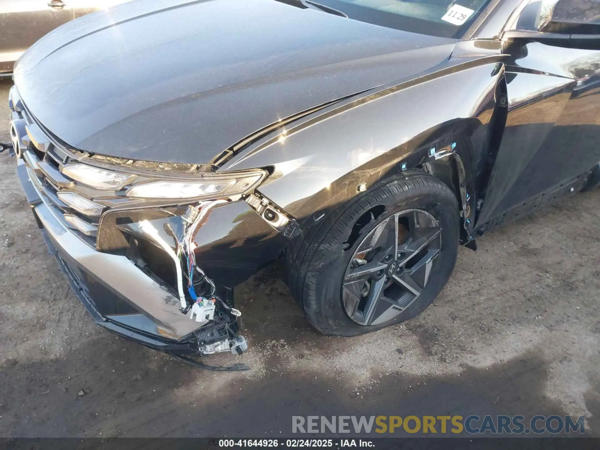 6 fotografías del automóvil dañado 3KMJBCDE3SE003844 HYUNDAI TUCSON 2025