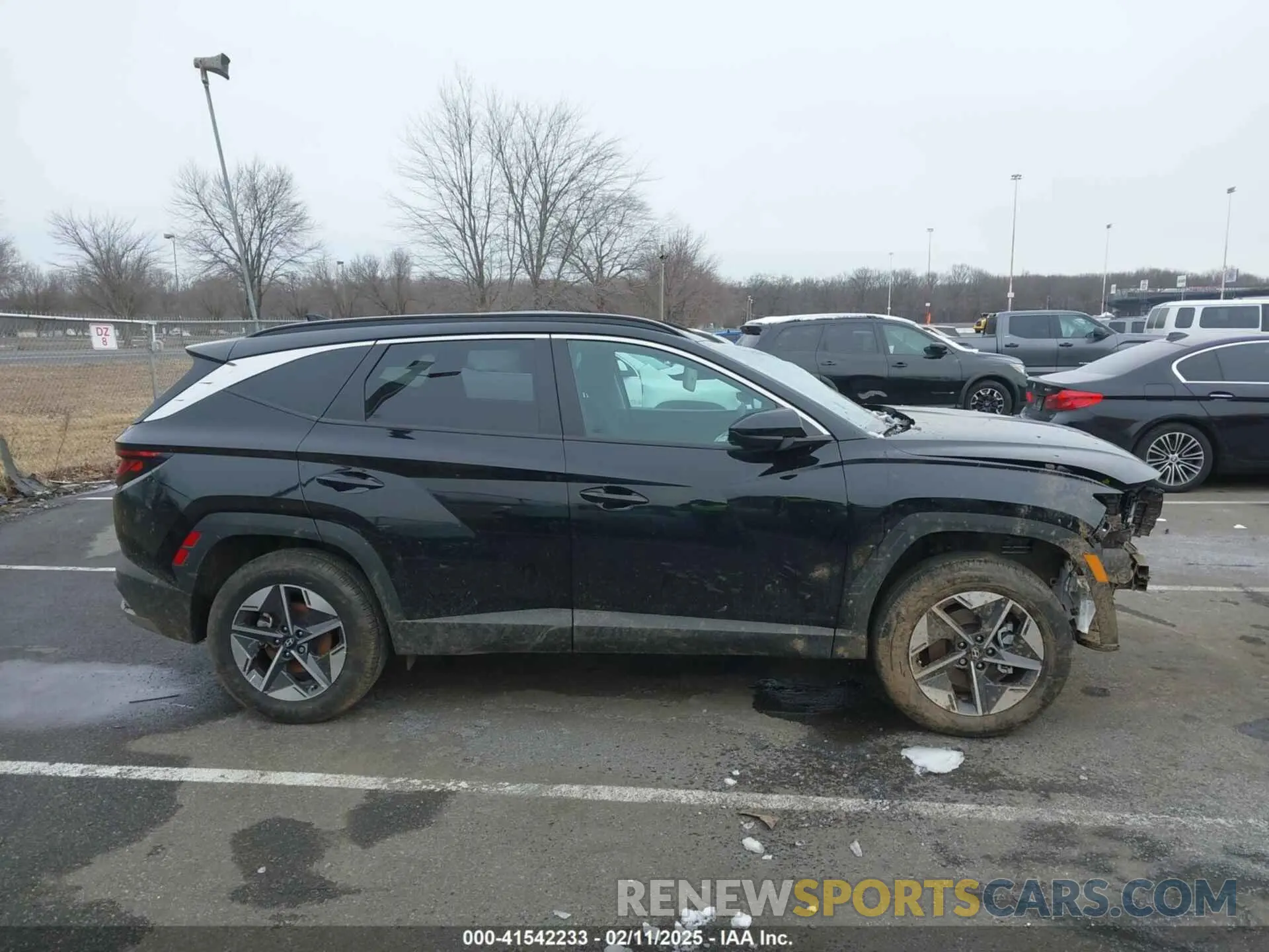 13 fotografías del automóvil dañado 3KMJBCDE5SE005000 HYUNDAI TUCSON 2025