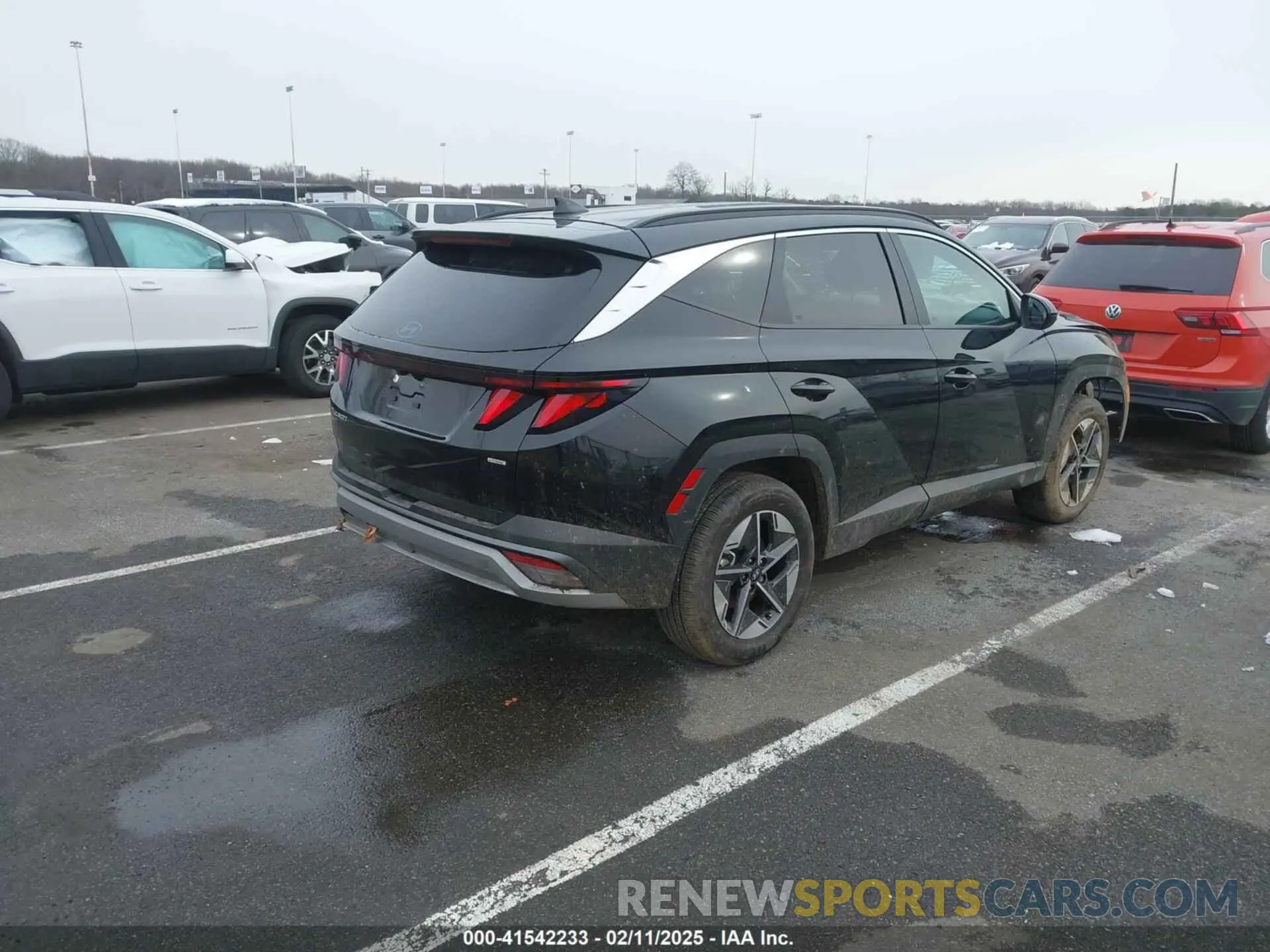 4 fotografías del automóvil dañado 3KMJBCDE5SE005000 HYUNDAI TUCSON 2025