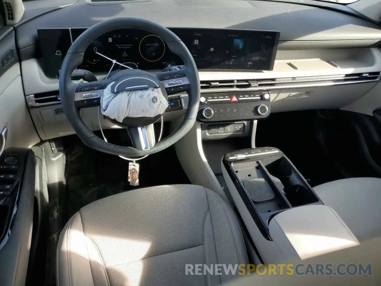 8 fotografías del automóvil dañado 3KMJE3DE9SE002267 HYUNDAI TUCSON 2025
