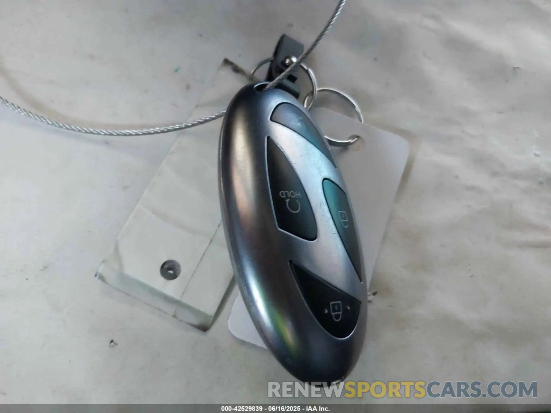 11 fotografías del automóvil dañado 5NMJA3DE1SH475331 HYUNDAI TUCSON 2025
