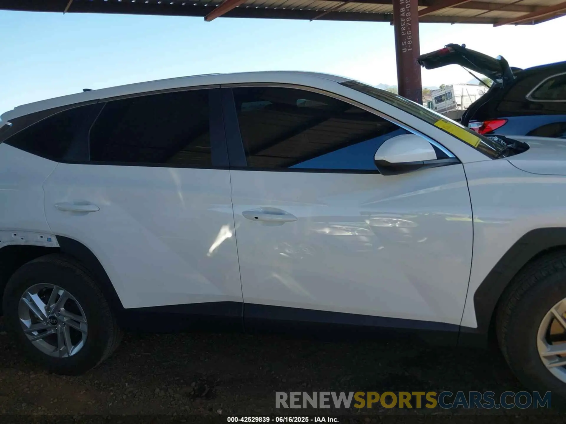 14 fotografías del automóvil dañado 5NMJA3DE1SH475331 HYUNDAI TUCSON 2025