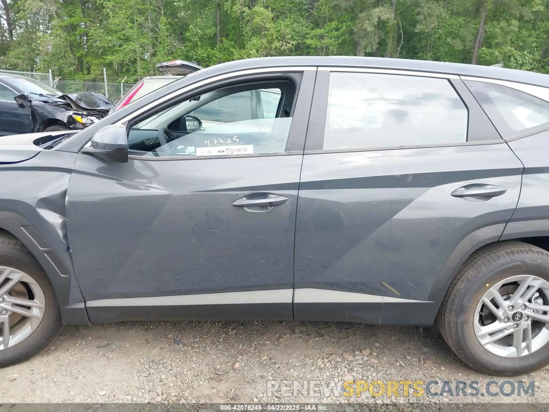 14 fotografías del automóvil dañado 5NMJA3DE6SH521672 HYUNDAI TUCSON 2025