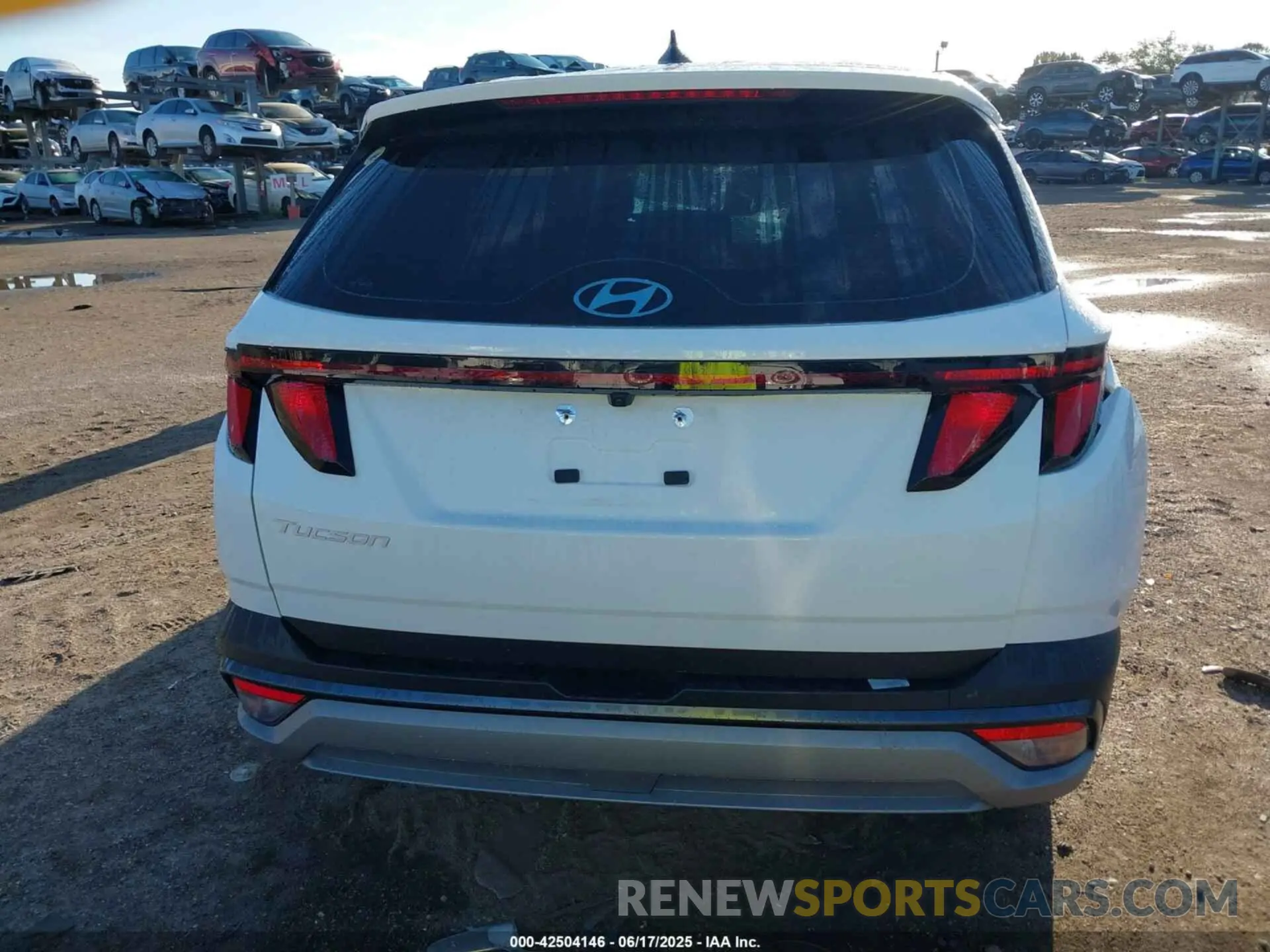 15 fotografías del automóvil dañado 5NMJA3DE7SH512124 HYUNDAI TUCSON 2025