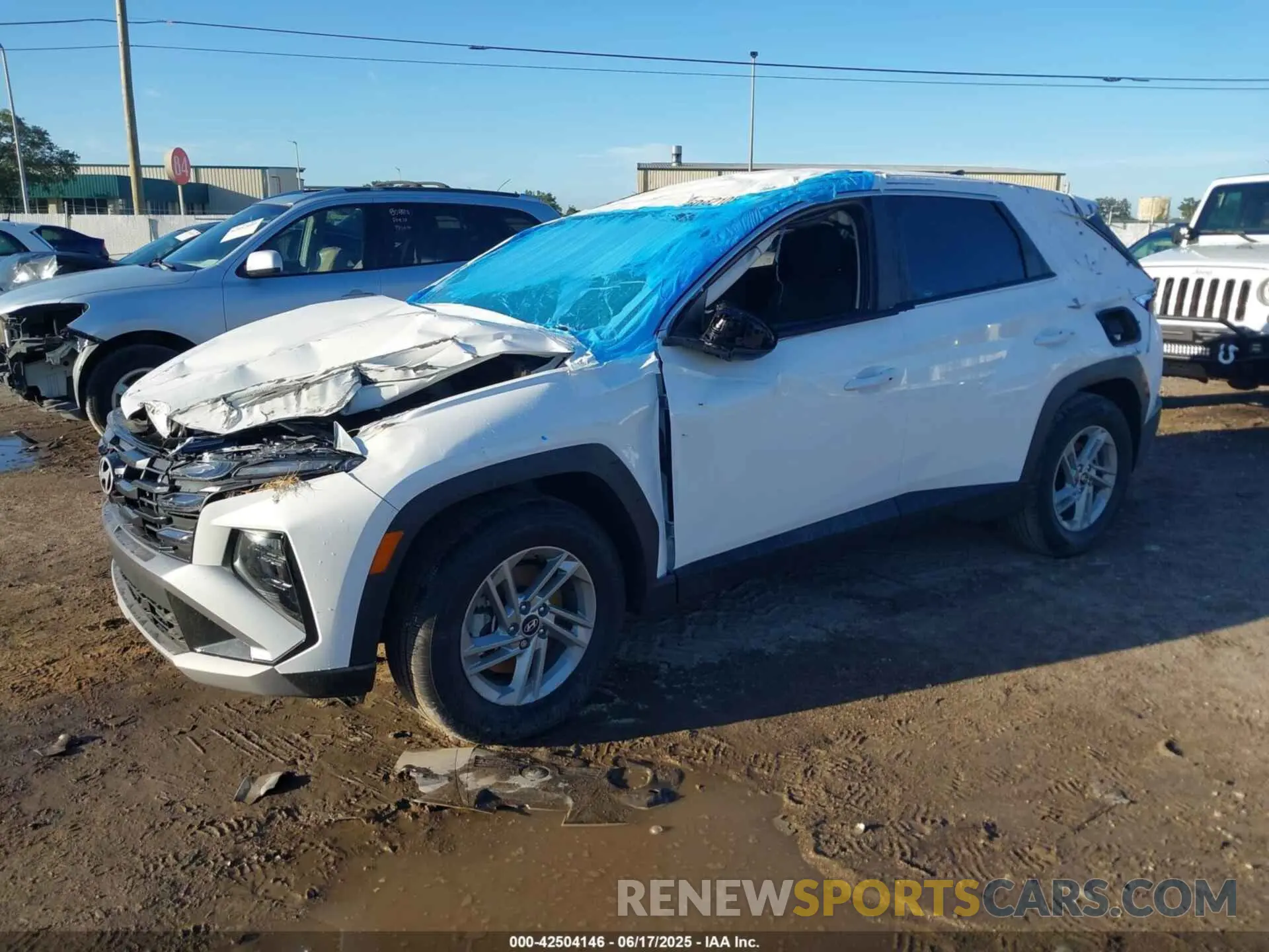 2 fotografías del automóvil dañado 5NMJA3DE7SH512124 HYUNDAI TUCSON 2025