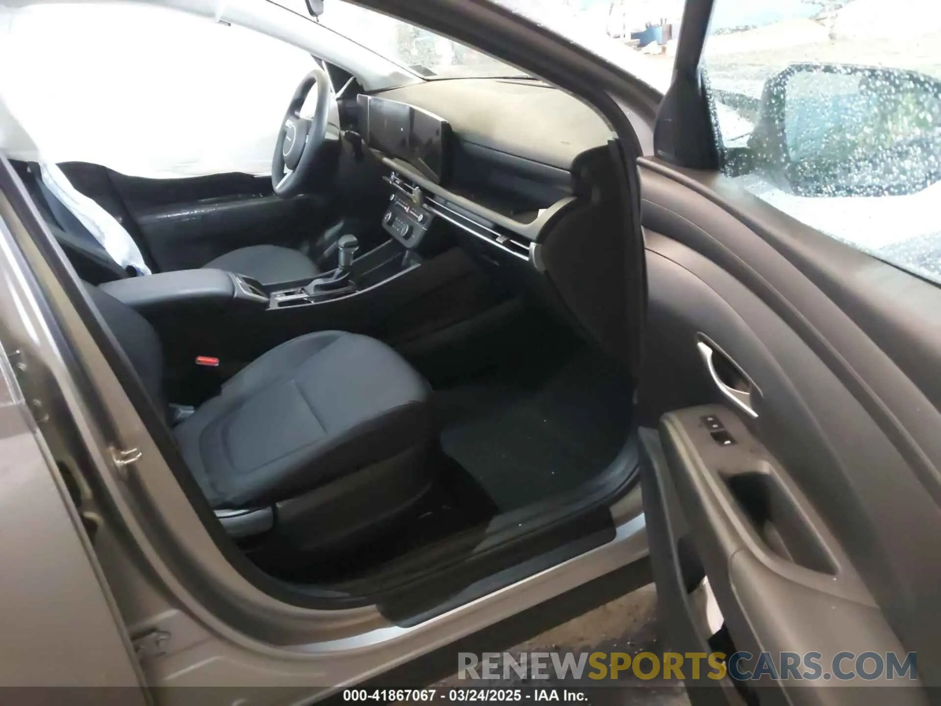5 fotografías del automóvil dañado 5NMJACDE3SH451919 HYUNDAI TUCSON 2025