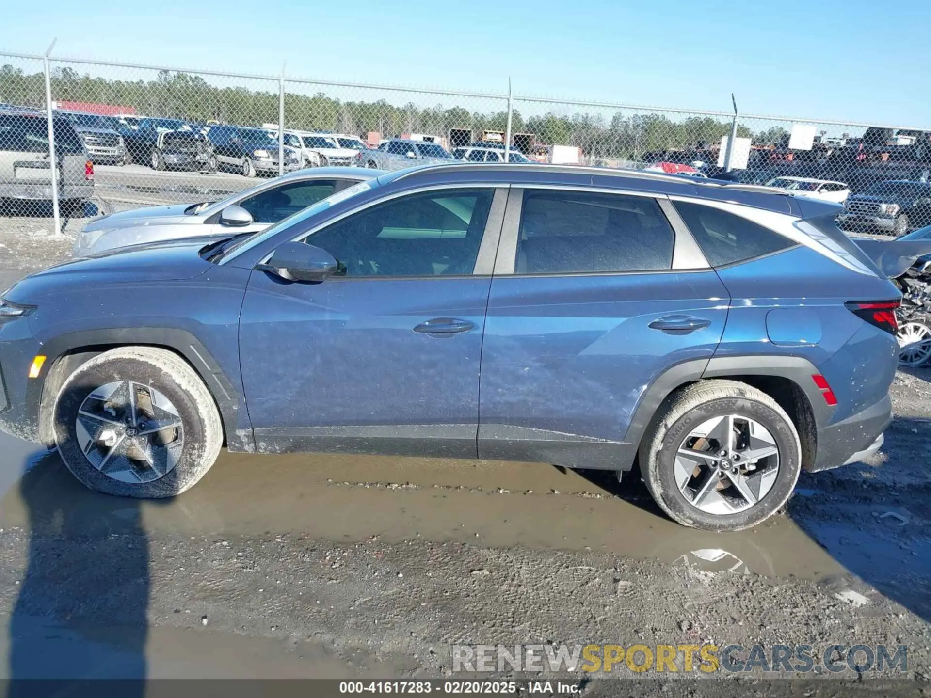 14 fotografías del automóvil dañado 5NMJB3DE0SH450000 HYUNDAI TUCSON 2025