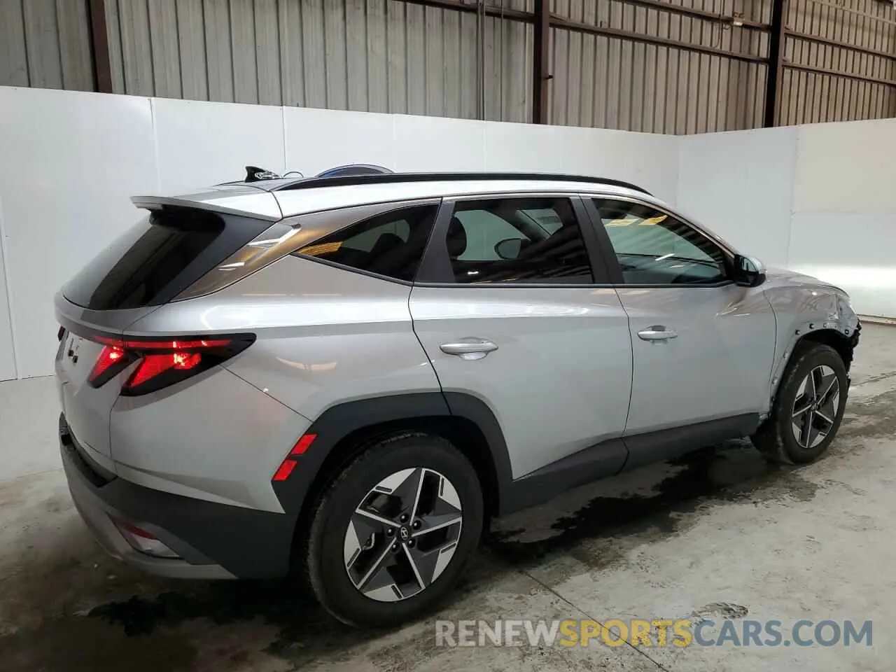 3 fotografías del automóvil dañado 5NMJB3DE0SH480811 HYUNDAI TUCSON 2025