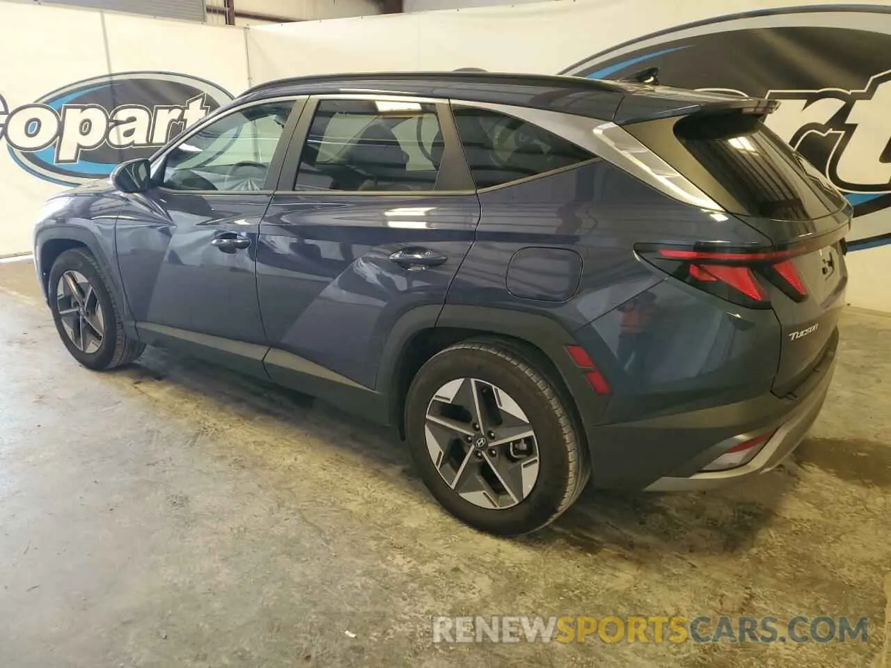 2 fotografías del automóvil dañado 5NMJB3DE1SH477383 HYUNDAI TUCSON 2025