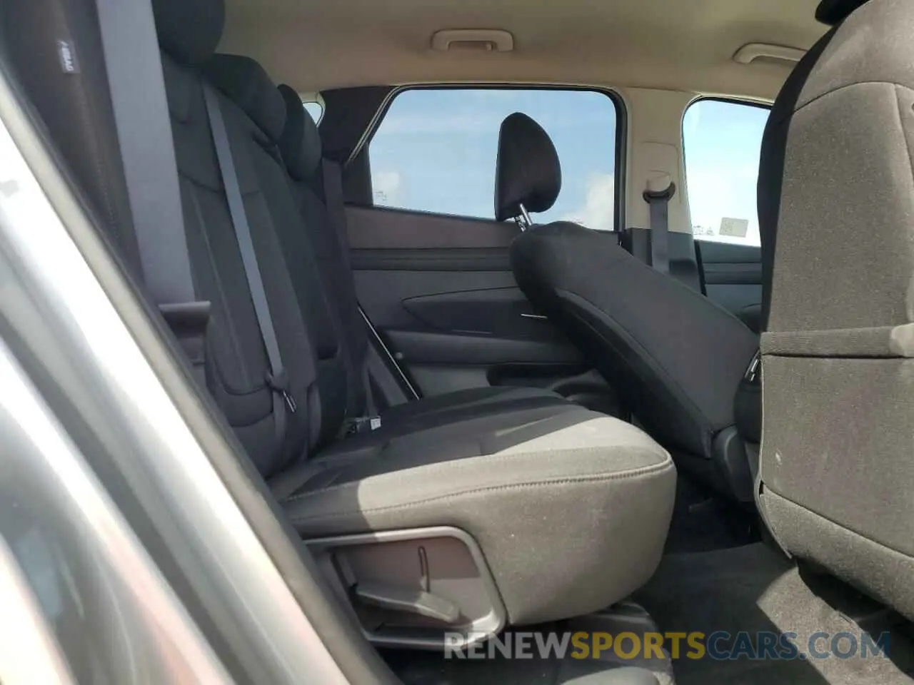 11 fotografías del automóvil dañado 5NMJB3DE5SH485017 HYUNDAI TUCSON 2025