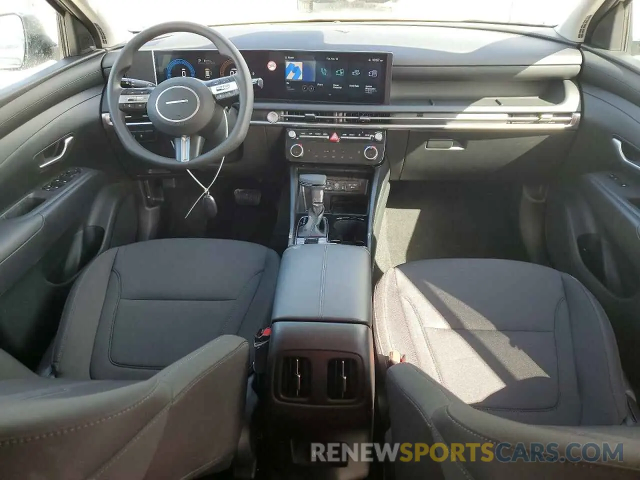 8 fotografías del automóvil dañado 5NMJB3DE5SH485017 HYUNDAI TUCSON 2025