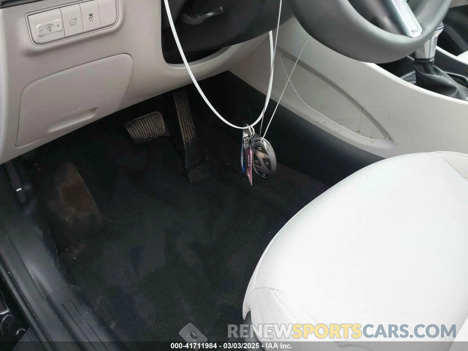 11 fotografías del automóvil dañado 5NMJB3DE5SH502169 HYUNDAI TUCSON 2025