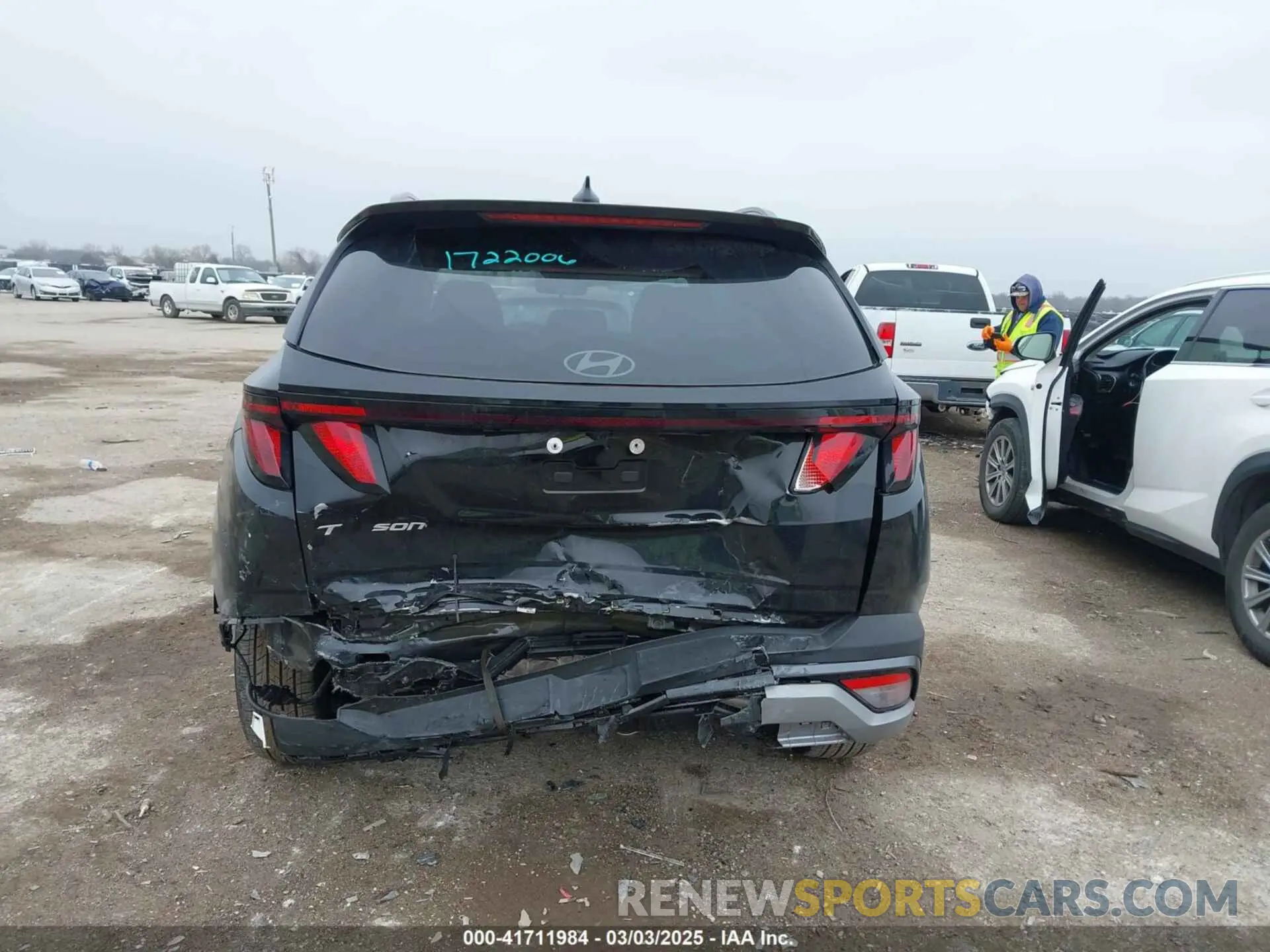 17 fotografías del automóvil dañado 5NMJB3DE5SH502169 HYUNDAI TUCSON 2025