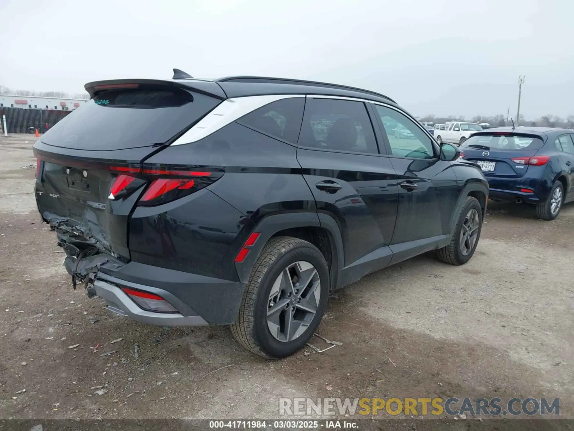 4 fotografías del automóvil dañado 5NMJB3DE5SH502169 HYUNDAI TUCSON 2025