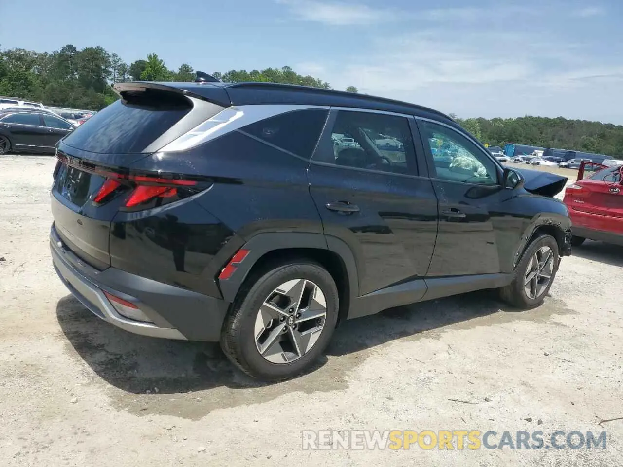3 fotografías del automóvil dañado 5NMJB3DE6SH443875 HYUNDAI TUCSON 2025