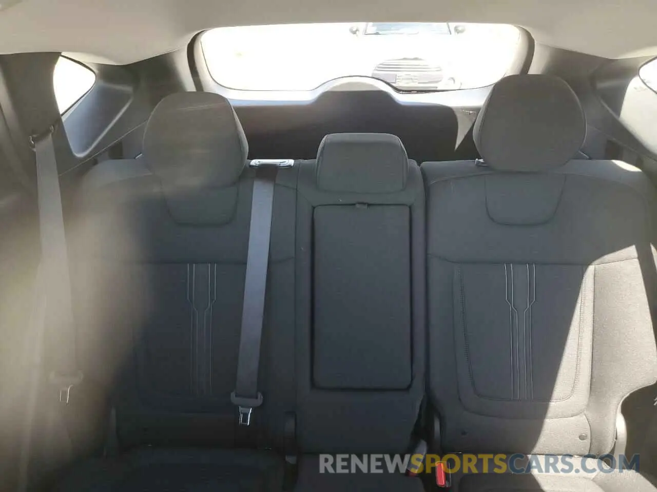 10 fotografías del automóvil dañado 5NMJB3DE8SH467983 HYUNDAI TUCSON 2025