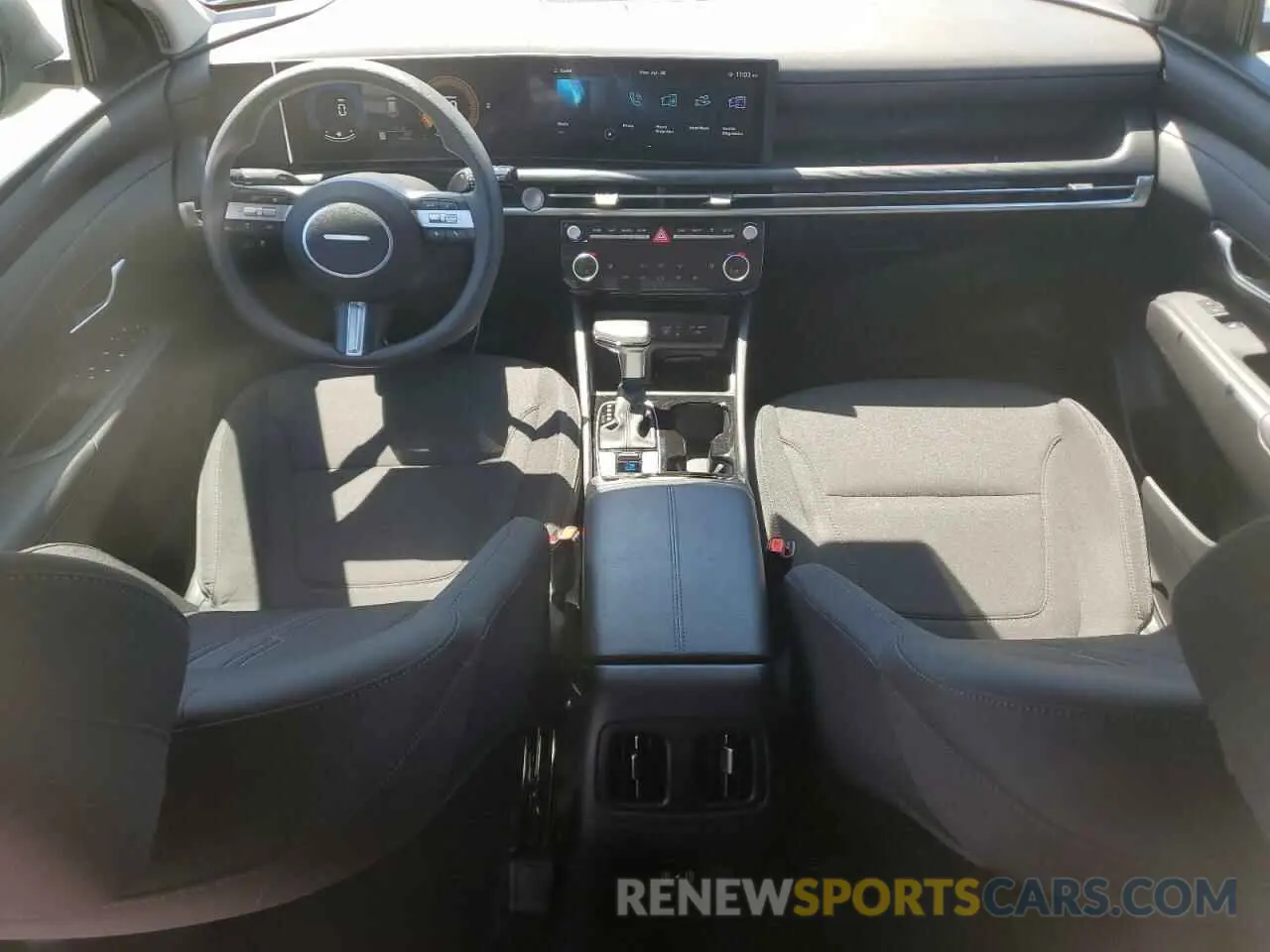 8 fotografías del automóvil dañado 5NMJB3DE8SH467983 HYUNDAI TUCSON 2025