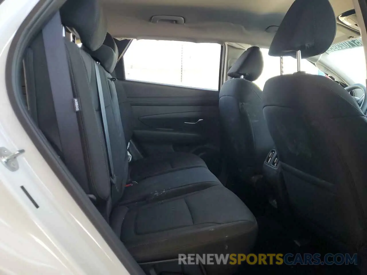10 fotografías del automóvil dañado 5NMJB3DE8SH517006 HYUNDAI TUCSON 2025