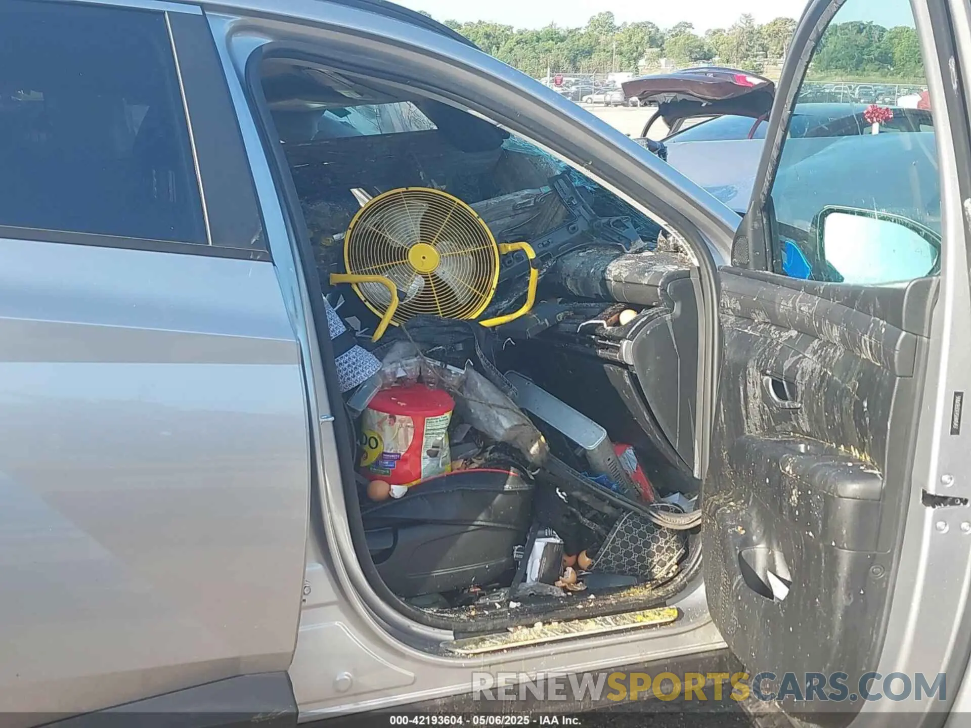 5 fotografías del automóvil dañado 5NMJB3DE9SH445457 HYUNDAI TUCSON 2025