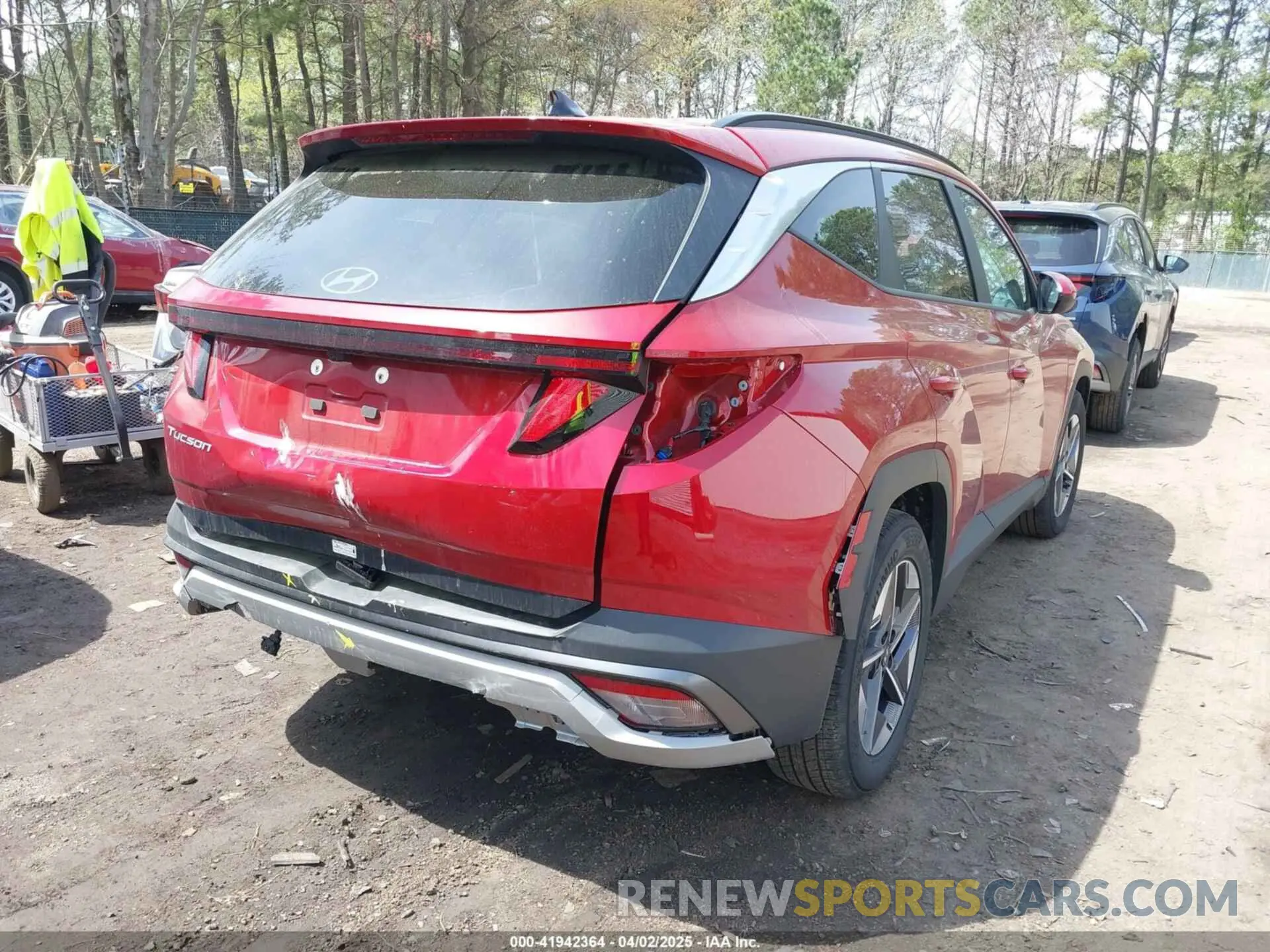 4 fotografías del automóvil dañado 5NMJB3DE9SH464140 HYUNDAI TUCSON 2025