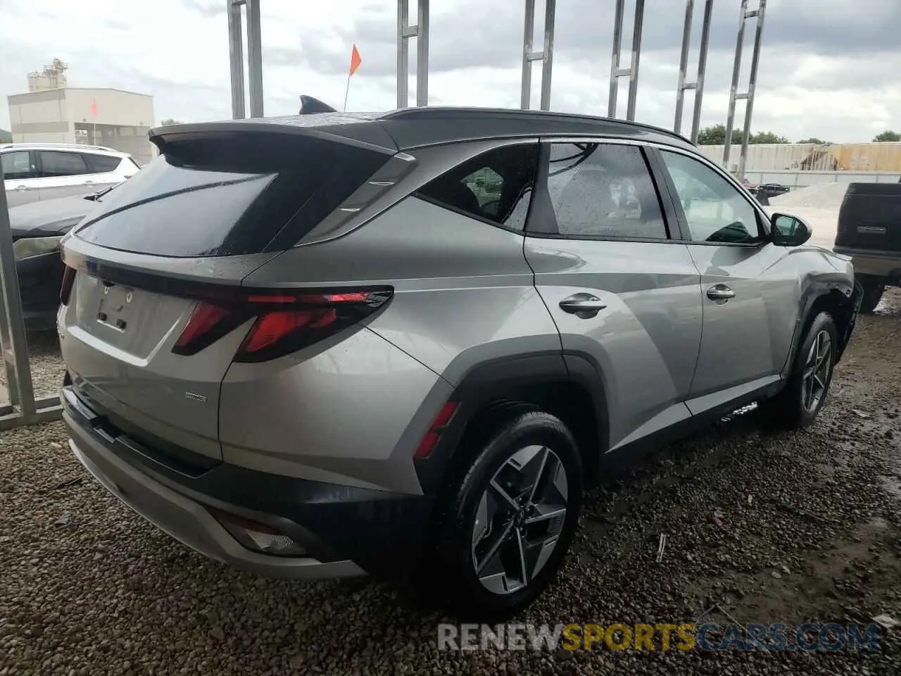 3 fotografías del automóvil dañado 5NMJBCDE1SH477271 HYUNDAI TUCSON 2025