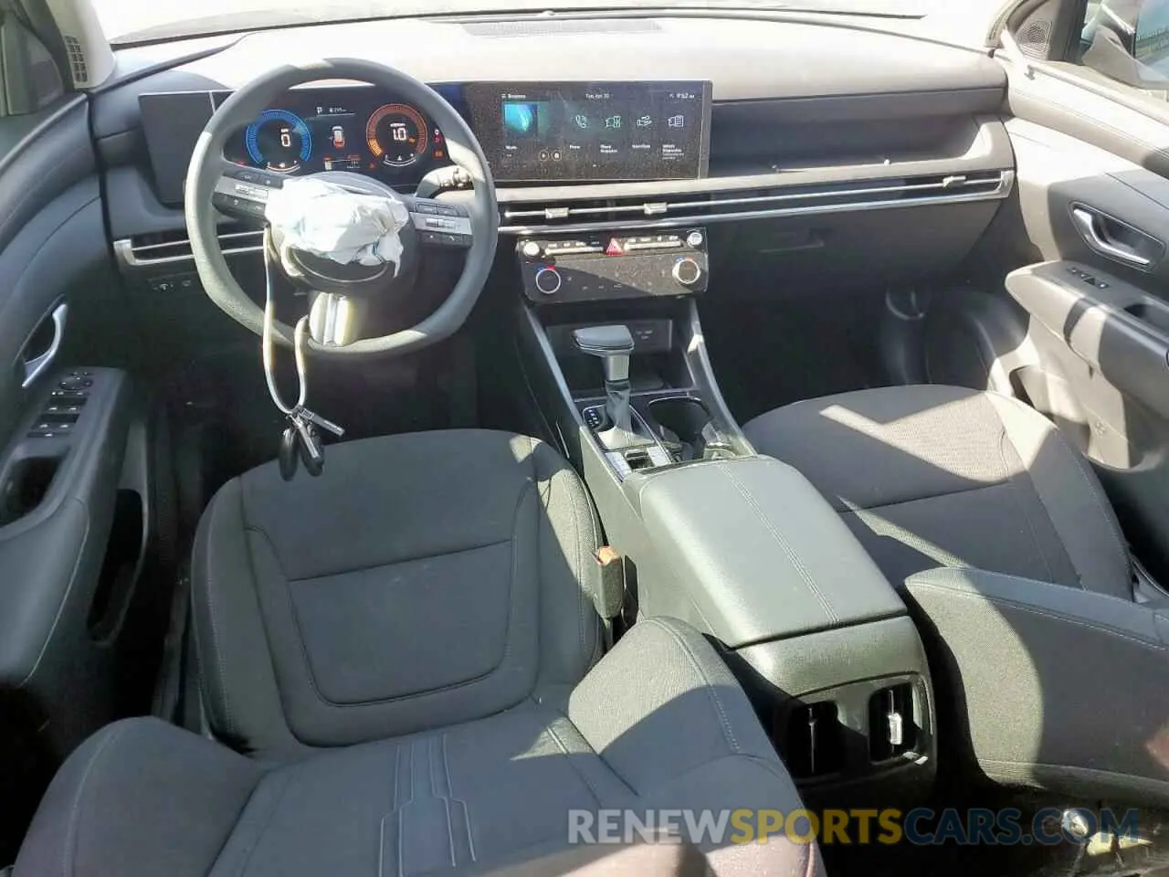 8 fotografías del automóvil dañado 5NMJBCDE2SH453013 HYUNDAI TUCSON 2025