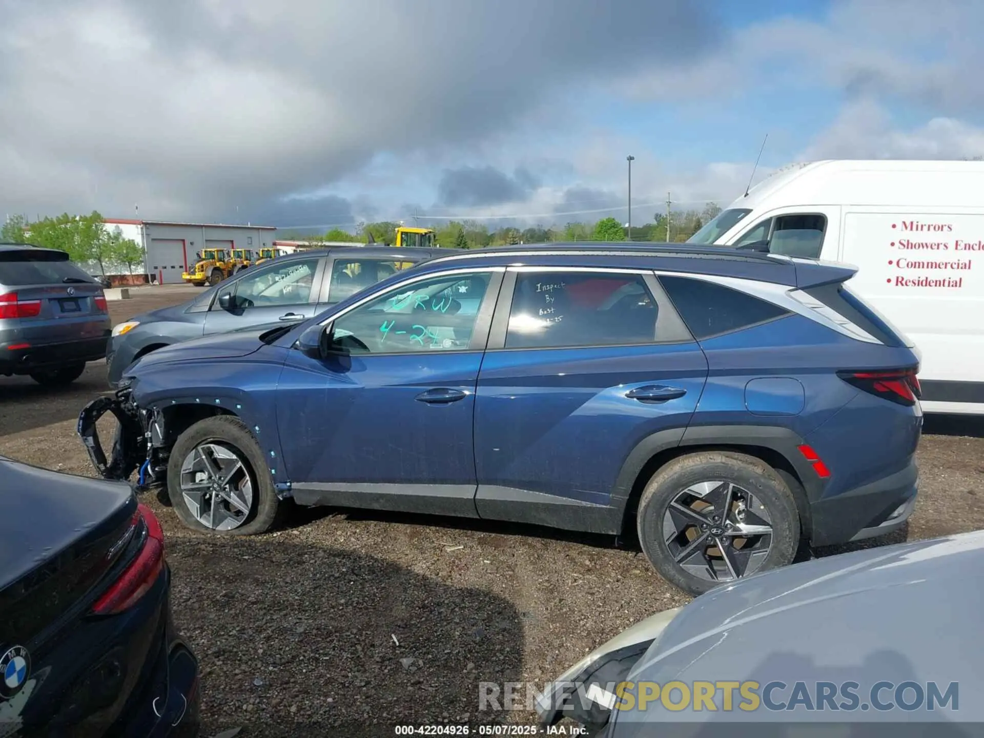 14 fotografías del automóvil dañado 5NMJBCDE4SH532473 HYUNDAI TUCSON 2025