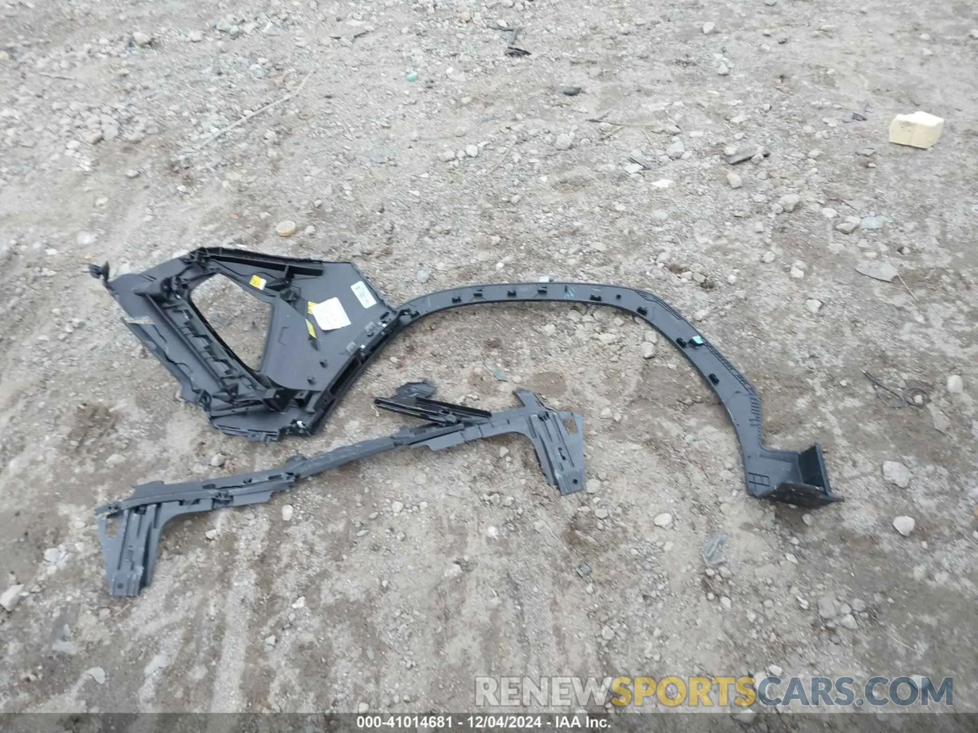 11 fotografías del automóvil dañado 5NMJBCDE9SH461058 HYUNDAI TUCSON 2025