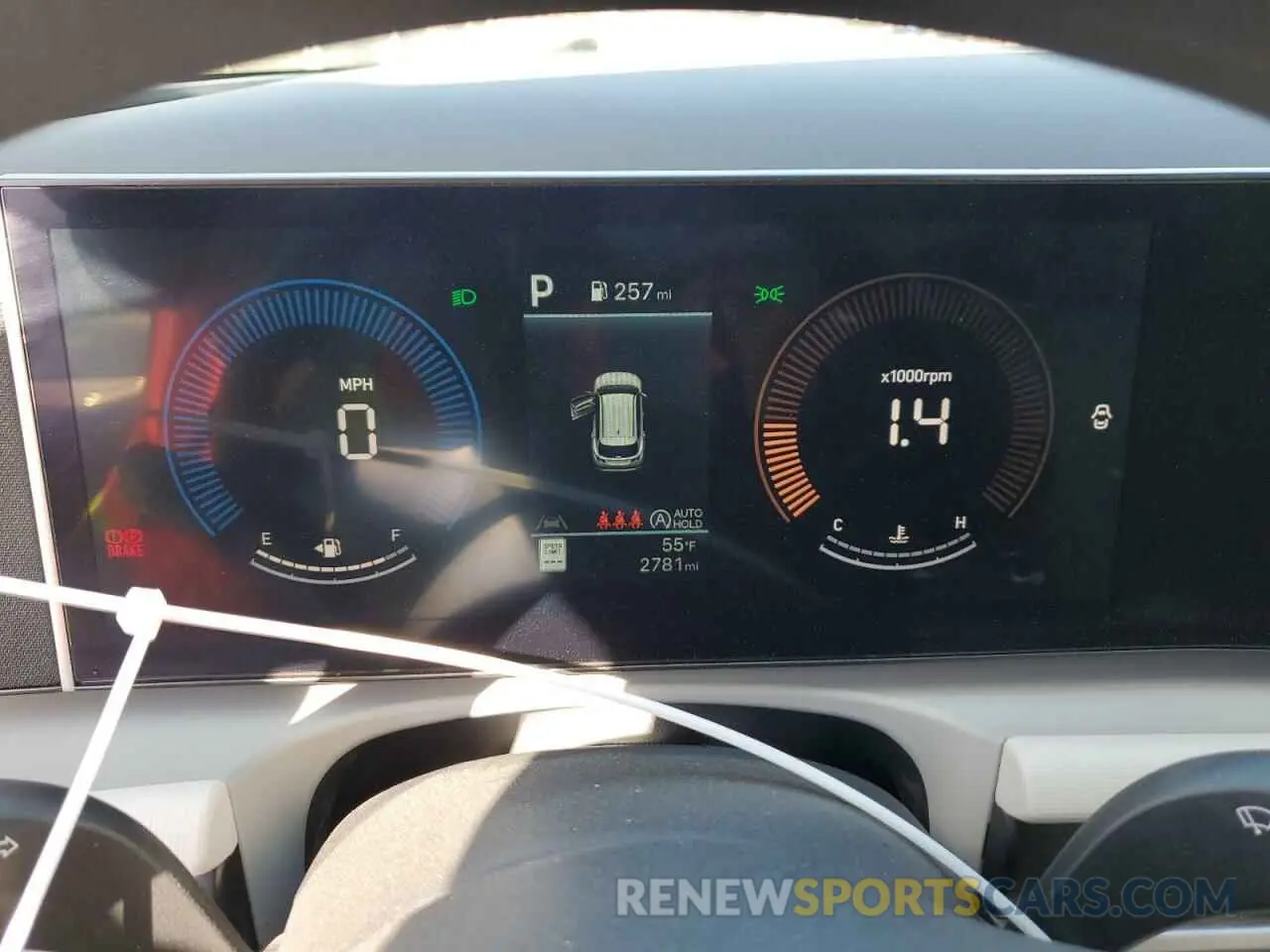 9 fotografías del automóvil dañado 5NMJBCDE9SH477048 HYUNDAI TUCSON 2025
