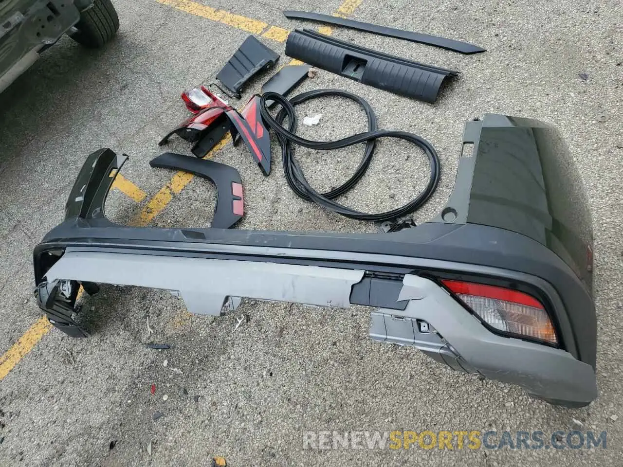 13 fotografías del automóvil dañado 5NMJBCDE9SH481052 HYUNDAI TUCSON 2025