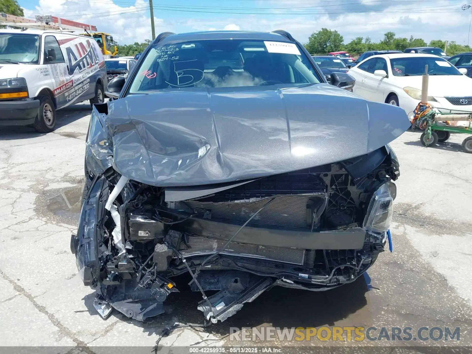 13 fotografías del automóvil dañado 5NMJC3DE0SH454674 HYUNDAI TUCSON 2025