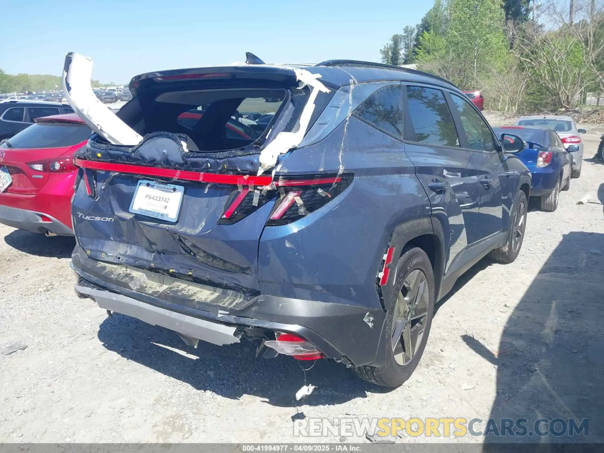 4 fotografías del automóvil dañado 5NMJC3DEXSH527288 HYUNDAI TUCSON 2025