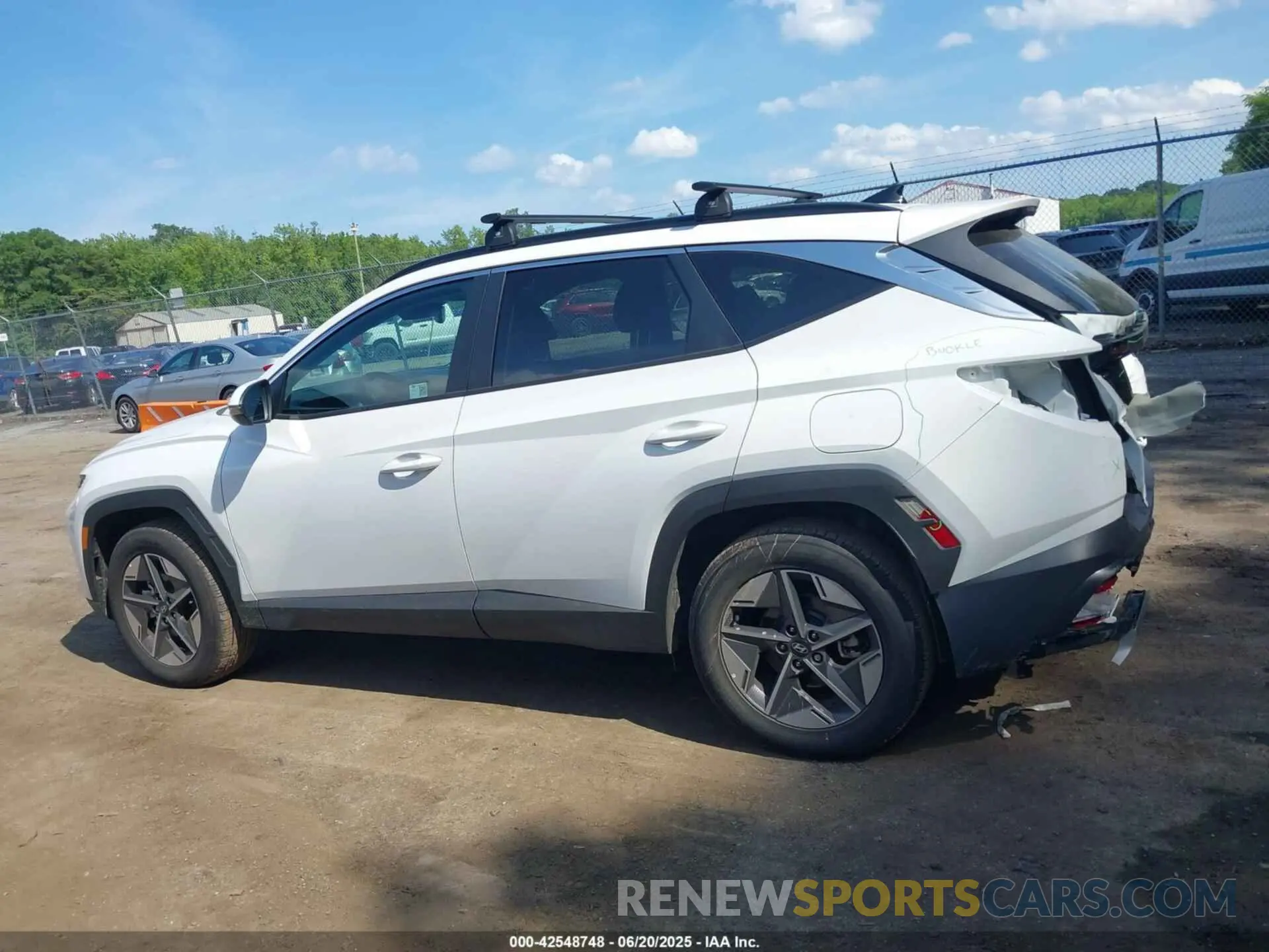 15 fotografías del automóvil dañado 5NMJCCDE4SH464267 HYUNDAI TUCSON 2025