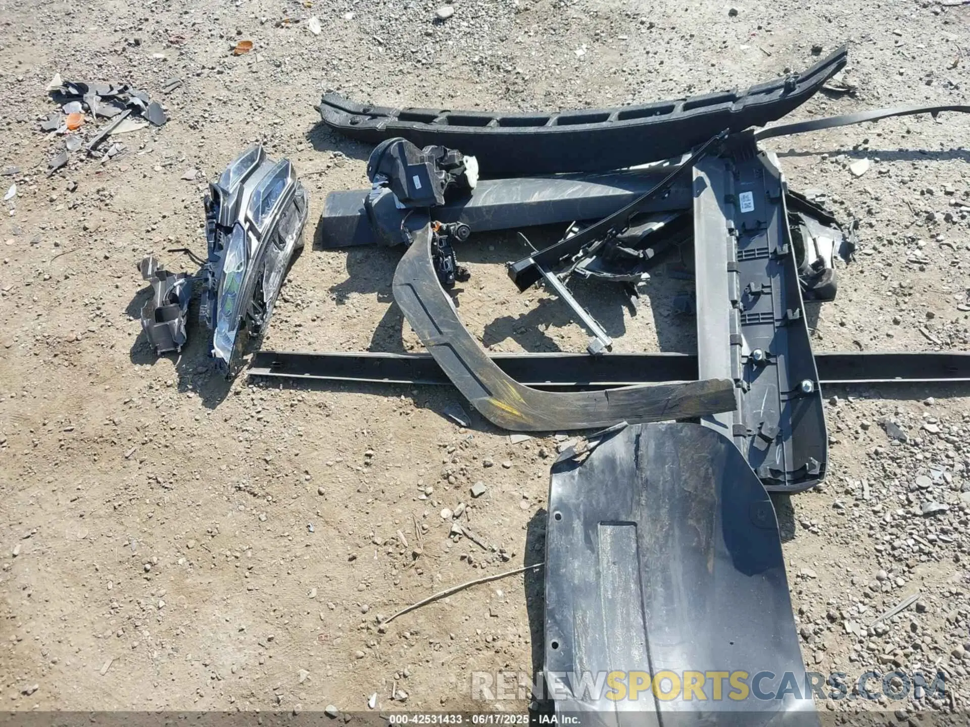 12 fotografías del automóvil dañado 5NMJCCDE9SH451496 HYUNDAI TUCSON 2025