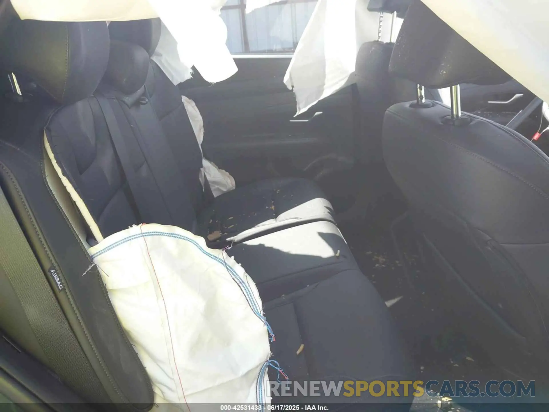 8 fotografías del automóvil dañado 5NMJCCDE9SH451496 HYUNDAI TUCSON 2025