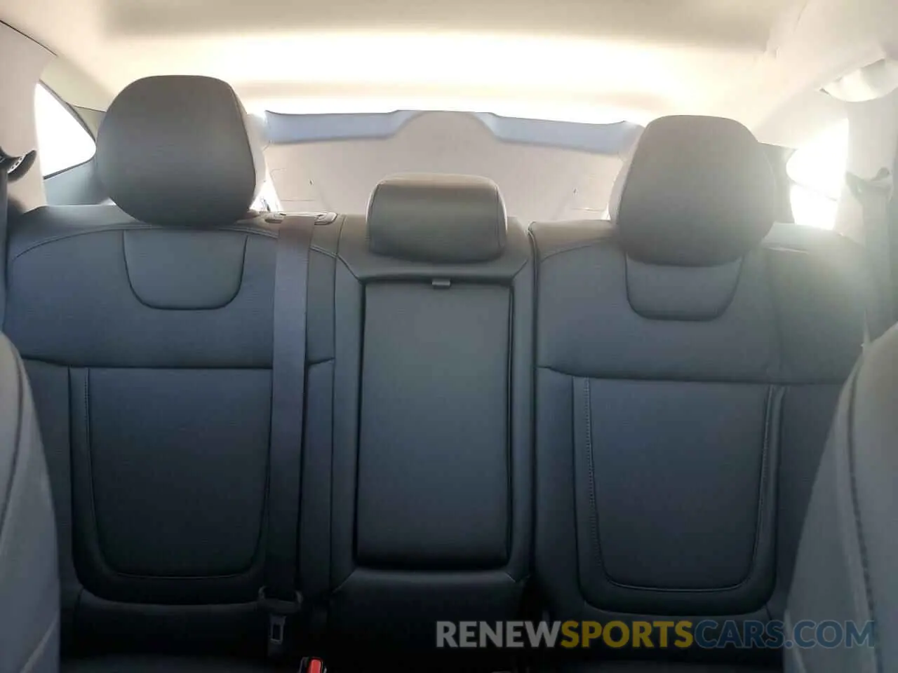 10 fotografías del automóvil dañado 5NMJE3DE6SH446623 HYUNDAI TUCSON 2025