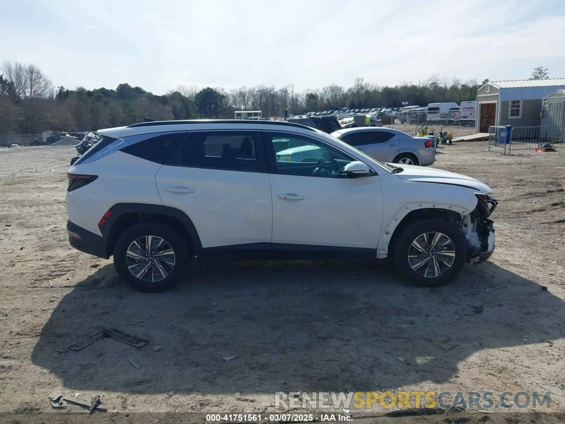 13 fotografías del automóvil dañado KM8JBCA15NU018979 HYUNDAI TUCSON HYBRID 2022