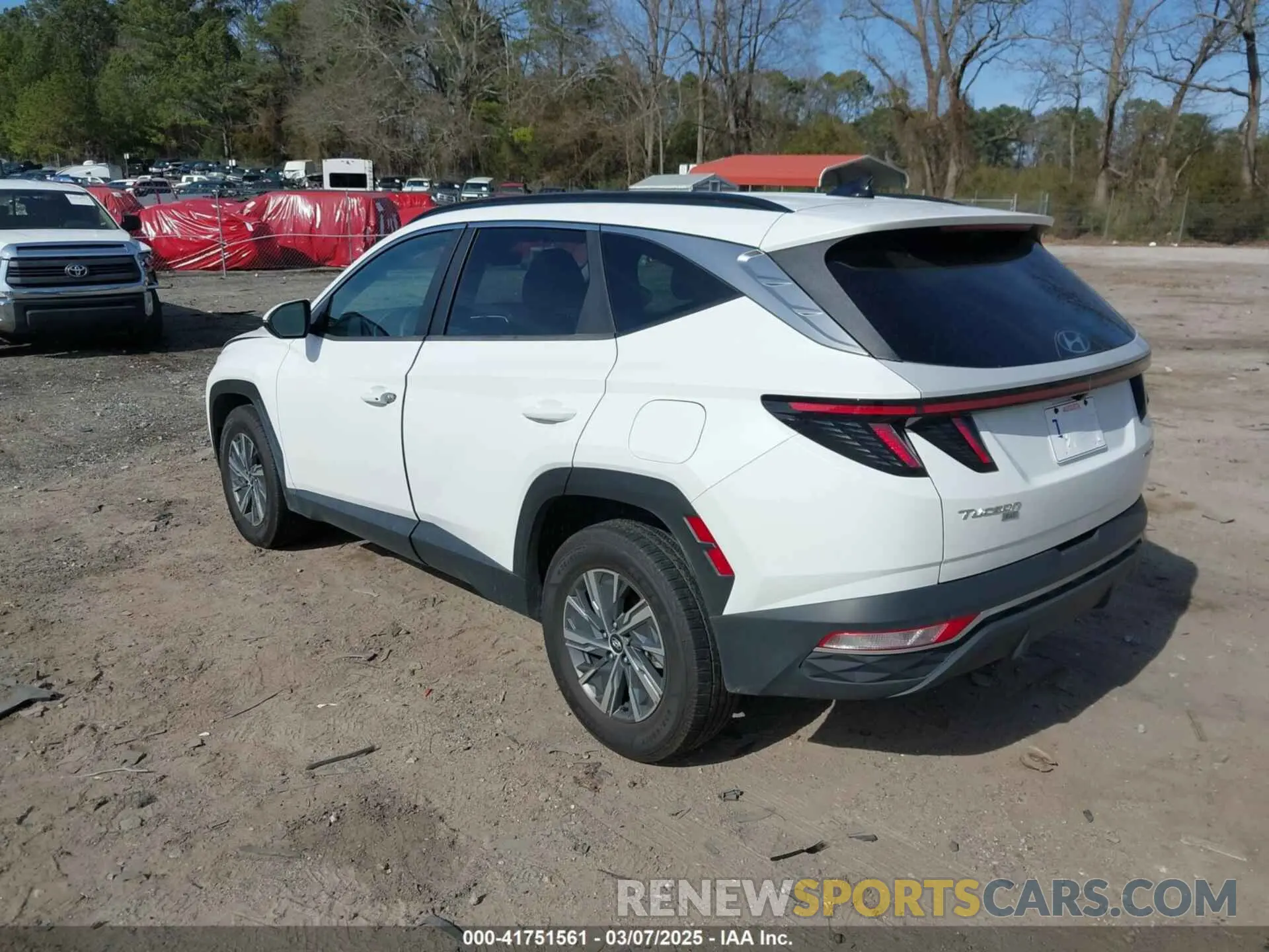 3 fotografías del automóvil dañado KM8JBCA15NU018979 HYUNDAI TUCSON HYBRID 2022