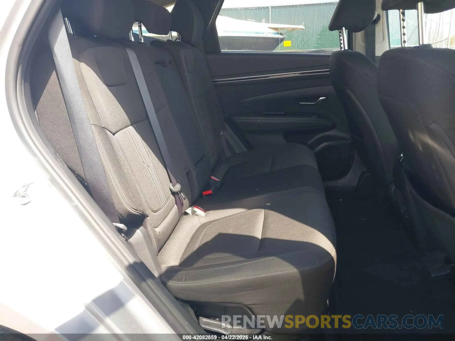 8 fotografías del automóvil dañado KM8JFCA15NU050688 HYUNDAI TUCSON HYBRID 2022